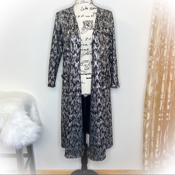 💕Like New Lularoe Sarah Elegant Long Jacket💕 - Picture 4 of 11